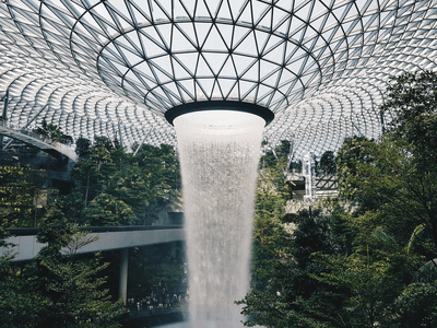 A Visitors Guide to Singapore’s Jewel Changi Airport
